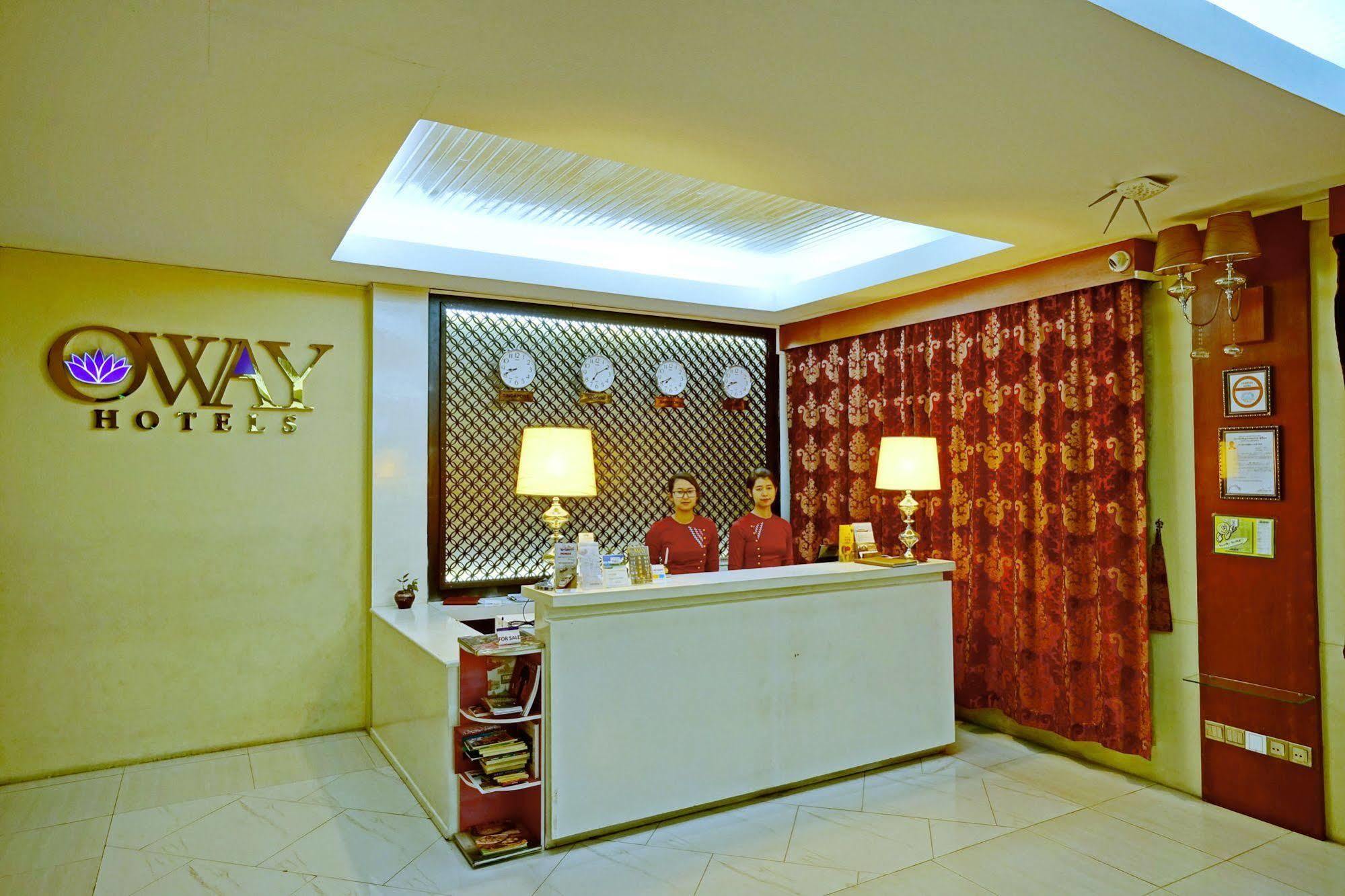 Oway Grand Hotel Mandalaj Kültér fotó